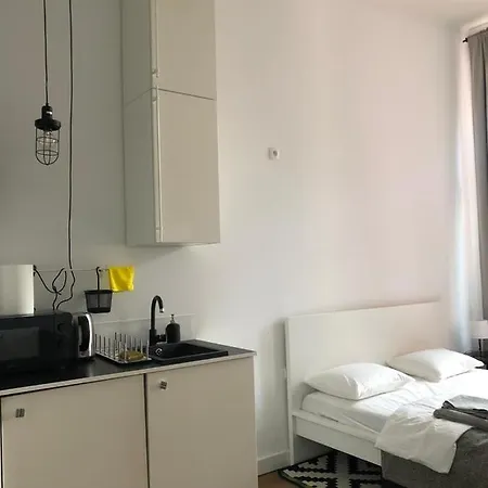 Lägenhet Komfortowy Apartament W Samym Centrum Wroclawia