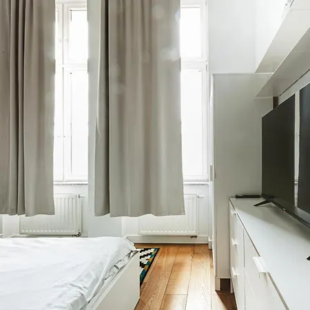 Komfortowy Apartament W Samym Centrum Wroclawia Lägenhet