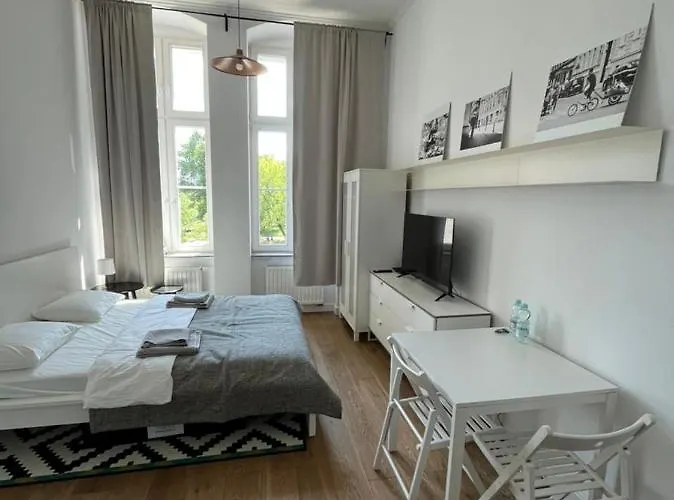 アパート Komfortowy Apartament W Samym Centrum Wroclawia ヴロツワフ